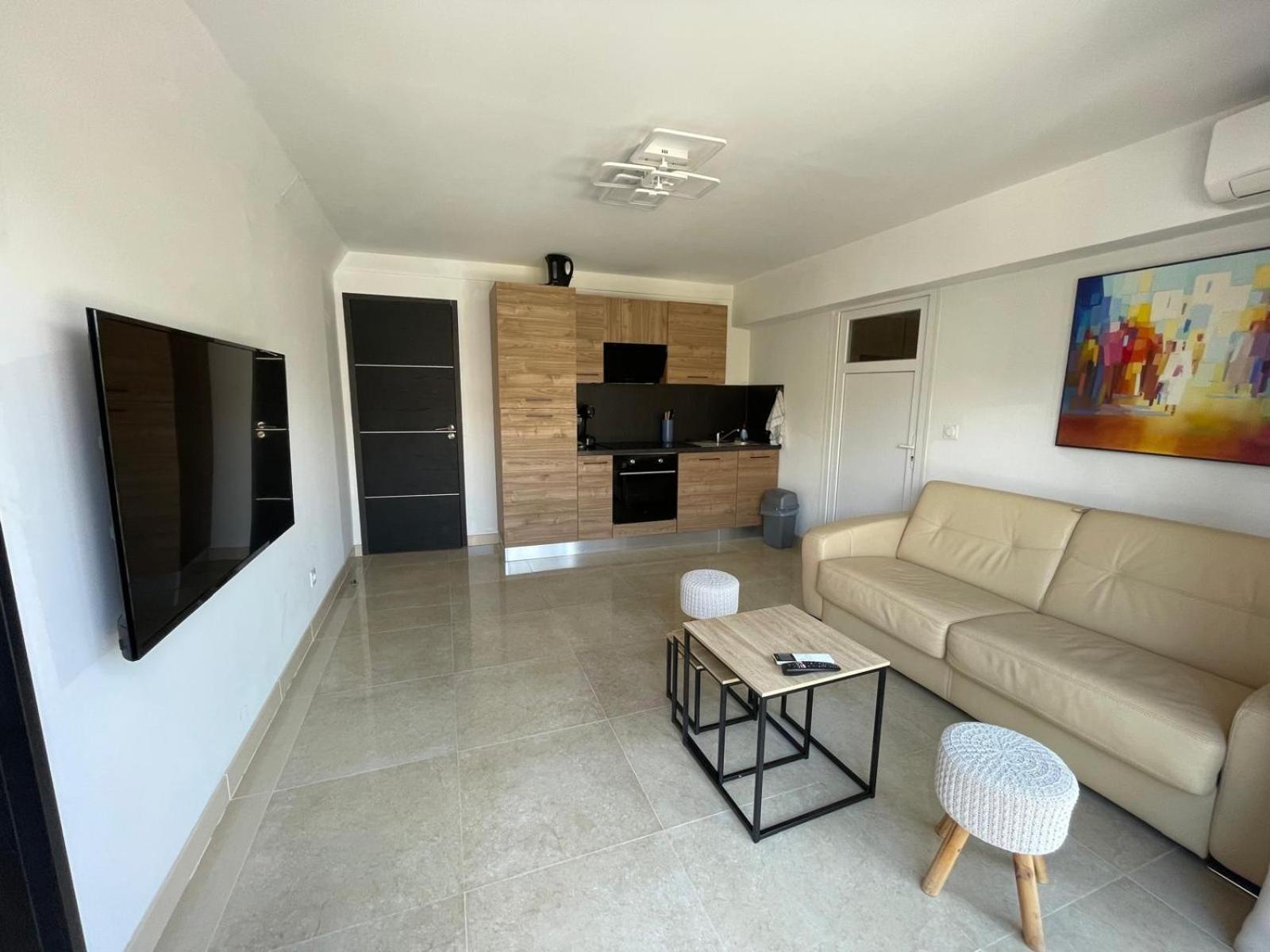 Appartement Villa D'Aurore Le Rouret Luaran gambar